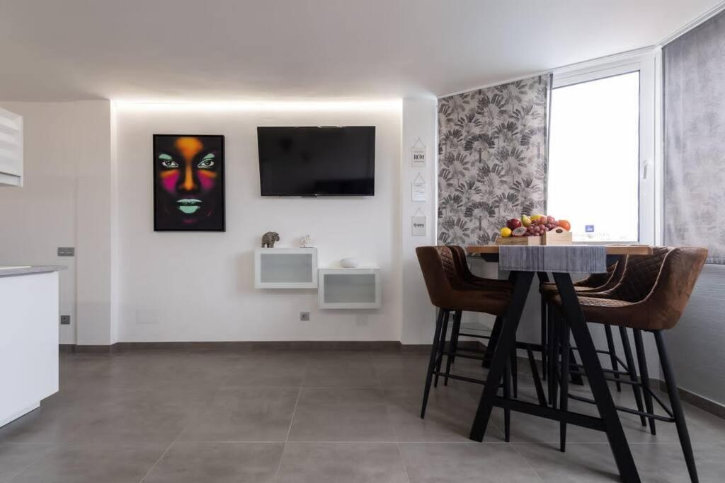 Attico Playa De Ingles Con Parking E Piscina Apartment Playa del Ingles  Exterior photo